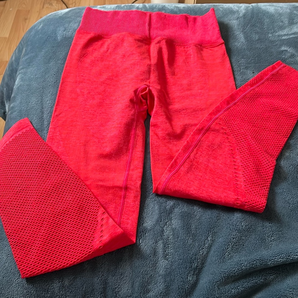 Pink leggings seamless